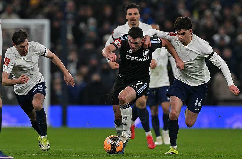 足总杯:热刺1-2遭维拉淘汰